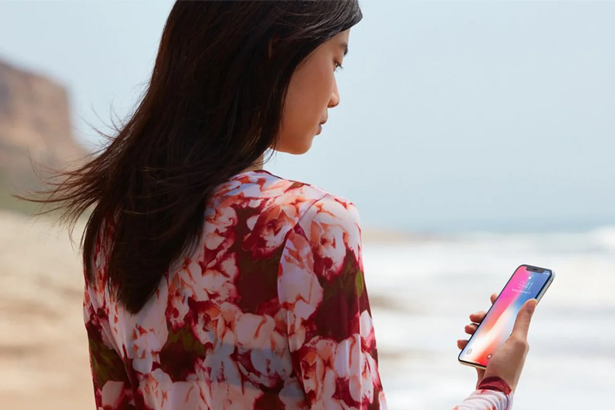 El Face ID bajo el panel aparecerá en el iPhone 17 Pro y el iPhone 17 Pro Max al menos, no hasta 2025 El Face ID bajo el panel aparecerá en el iPhone 17 Pro y el iPhone 17 Pro Max al menos, no hasta 2025