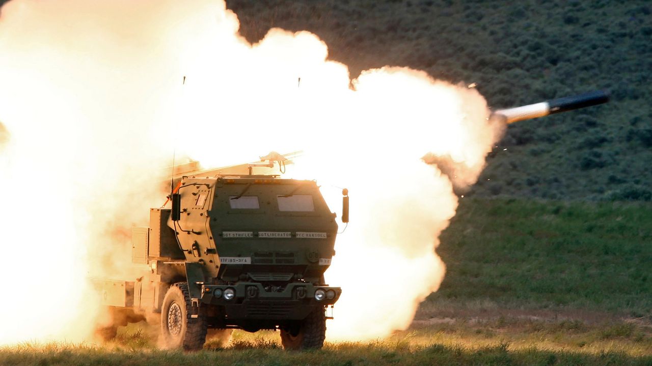 Reparación de HIMARS por mensajería: Las AFU reconstruyen equipos en el mismo campo de batalla con la ayuda de charlas secretas con especialistas extranjeros - WSJ Reparación de HIMARS por mensajería: Las AFU reconstruyen equipos en el mismo campo de batalla con la ayuda de charlas secretas con especialistas extranjeros - WSJ