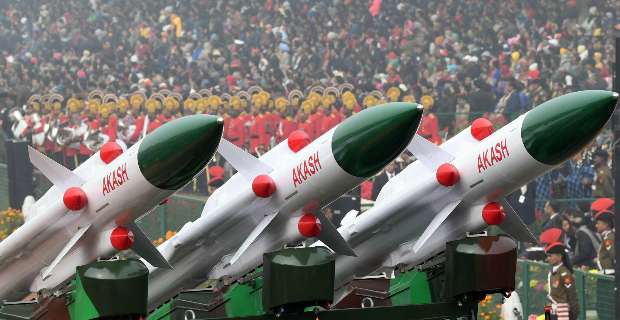 India aprueba la compra a gran escala de material de defensa por valor de 17.000 millones de dólares India aprueba la compra a gran escala de material de defensa por valor de 17.000 millones de dólares