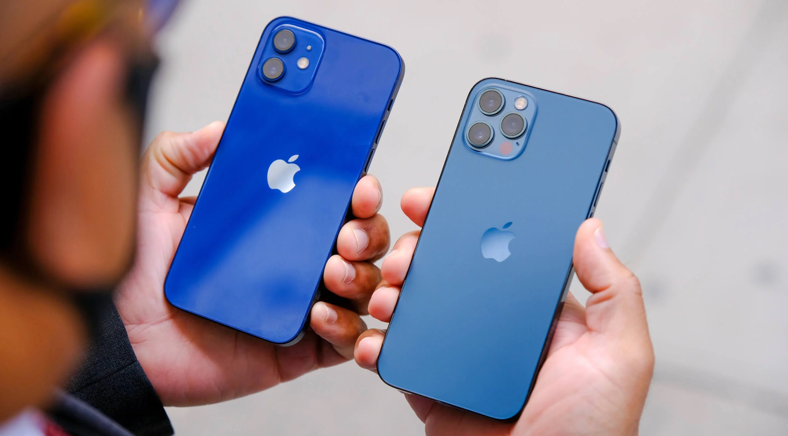 Apple admite un defecto grave en el iPhone 12 y el iPhone 12 Pro y promete reparar los teléfonos inteligentes de forma gratuita Apple admite un defecto grave en el iPhone 12 y el iPhone 12 Pro y promete reparar los teléfonos inteligentes de forma gratuita