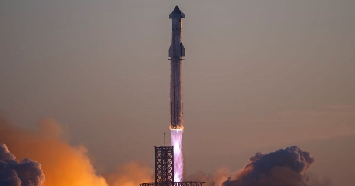 SpaceX muestra fotos de los preparativos para el lanzamiento de un nuevo cohete Starship SpaceX muestra fotos de los preparativos para el lanzamiento de un nuevo cohete Starship