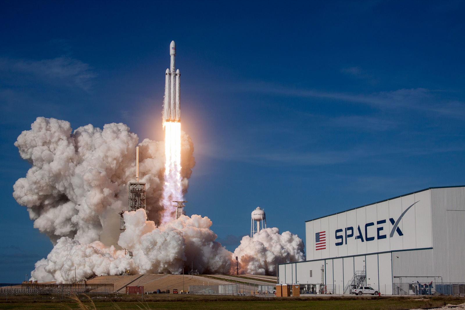Los hackers de Lockbit roban 3.000 planos únicos de SpaceX y prometen liberarlos si no piden rescate Los hackers de Lockbit roban 3.000 planos únicos de SpaceX y prometen liberarlos si no piden rescate