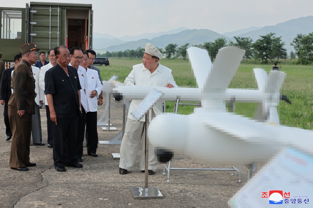 El líder norcoreano ordena la "producción en masa" de drones de ataque El líder norcoreano ordena la "producción en masa" de drones de ataque