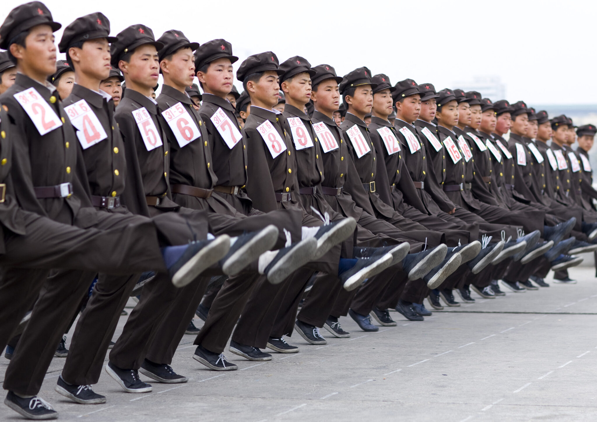 Corea del Norte dice que un millón de personas se han presentado voluntarias para alistarse en el ejército en medio de la escalada de tensiones con Corea del Sur Corea del Norte dice que un millón de personas se han presentado voluntarias para alistarse en el ejército en medio de la escalada de tensiones con Corea del Sur