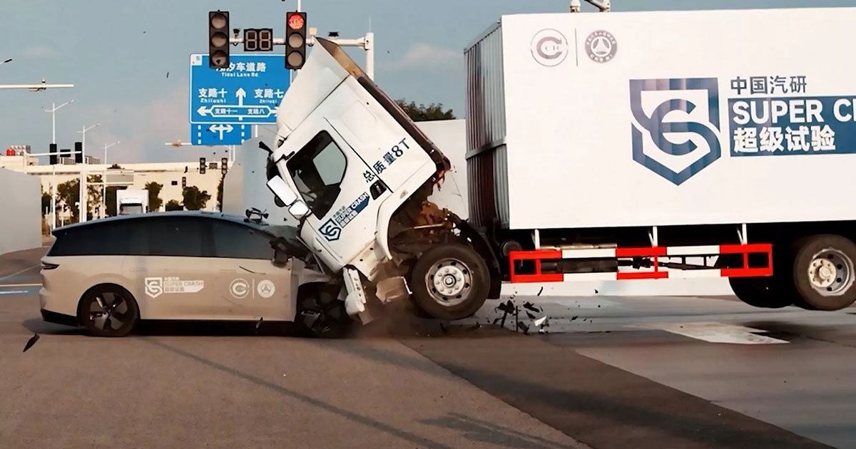 Desentrañando la resiliencia: prueba de choque del Li Auto i8 con Chenglong Choque de titanes: prueba de choque del Li Auto i8 y Chenglong