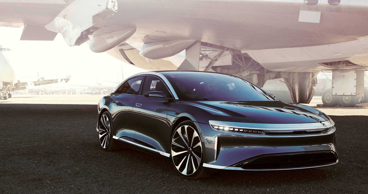 El coche eléctrico Lucid Air ha bajado de precio 28.400 dólares en su versión tope de gama - dos versiones cuestan ya menos de 100.000 dólares El coche eléctrico Lucid Air ha bajado de precio 28.400 dólares en su versión tope de gama - dos versiones cuestan ya menos de 100.000 dólares