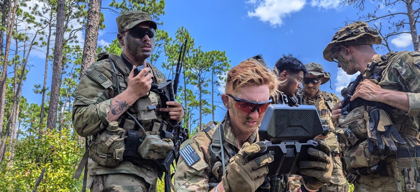 Al "estilo ucraniano": EE.UU. crea el primer pelotón de vehículos aéreos no tripulados como parte de una unidad de infantería Al "estilo ucraniano": EE.UU. crea el primer pelotón de vehículos aéreos no tripulados como parte de una unidad de infantería