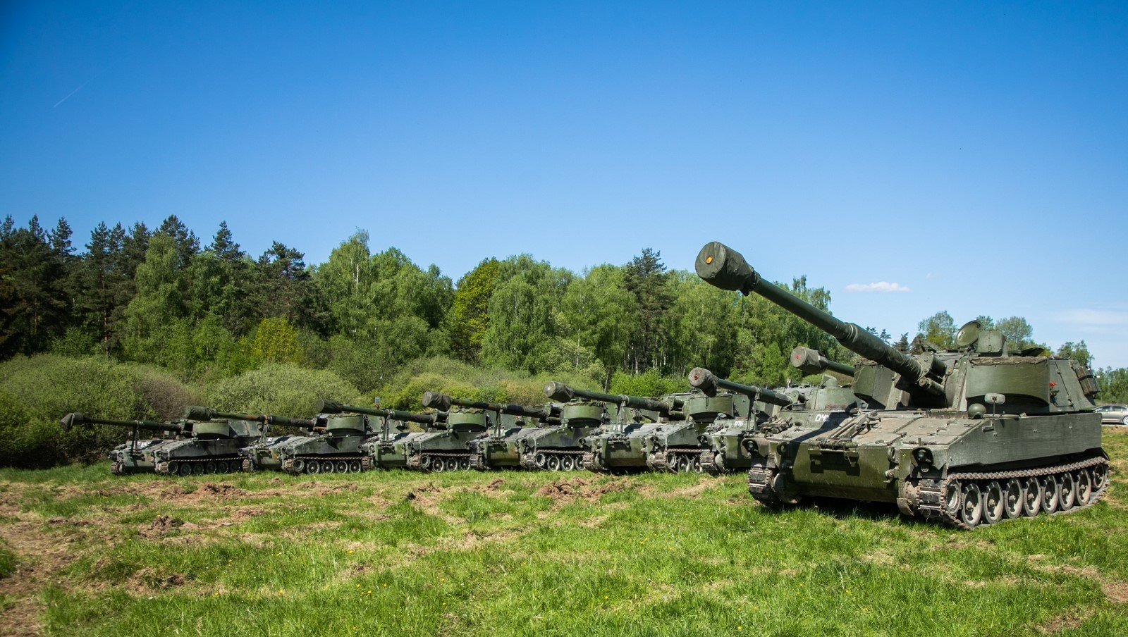 Noruega entregó 22 cañones autopropulsados M109 a Ucrania, que pueden disparar hasta 30 km Noruega entregó 22 cañones autopropulsados M109 a Ucrania, que pueden disparar hasta 30 km