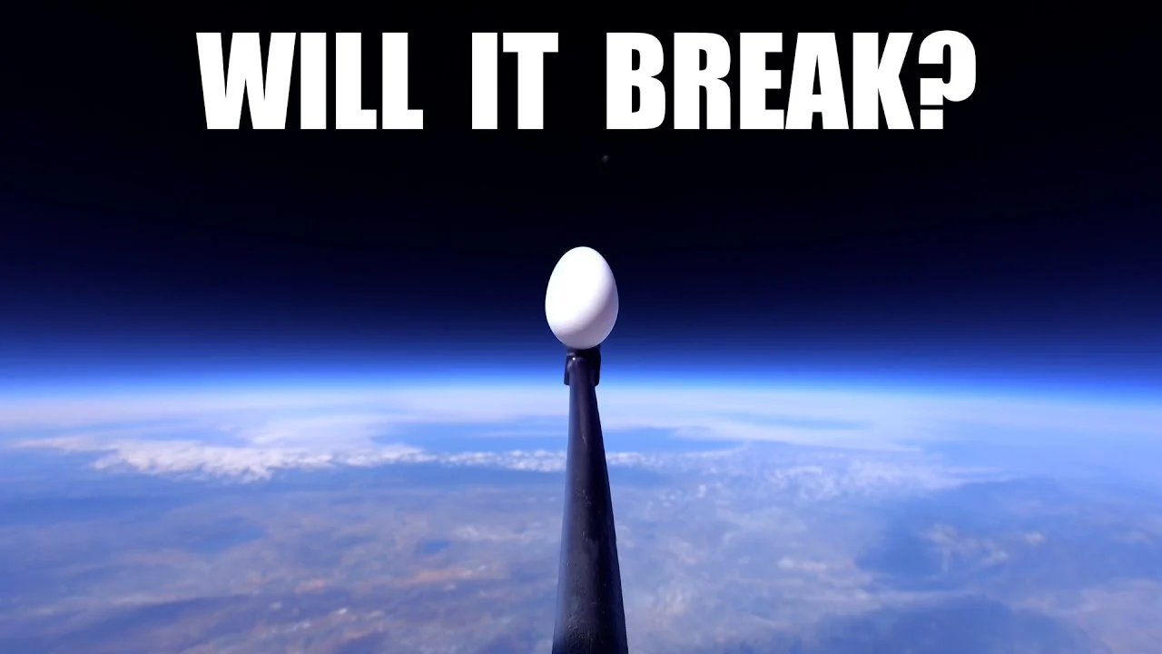 Un ex ingeniero de la NASA dejó caer dos huevos de gallina "desde el espacio": cayeron a la Tierra, pero no se rompieron Un ex ingeniero de la NASA dejó caer dos huevos de gallina "desde el espacio": cayeron a la Tierra, pero no se rompieron