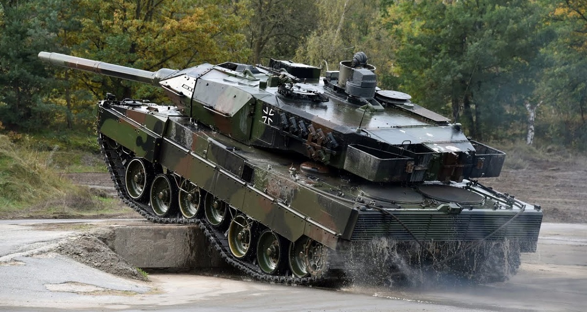 Las AFU reciben munición de detonación programable, pero esta característica no funciona en los carros Leopard 2A6 Las AFU reciben munición de detonación programable, pero esta característica no funciona en los carros Leopard 2A6