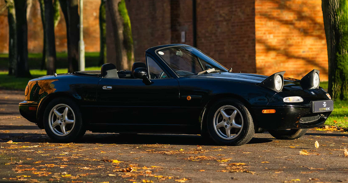 Proyecto Electrogenic: repensar el Mazda MX-5 como coche eléctrico Revolución sobre ruedas: El Mazda MX-5 se transforma en un coche eléctrico con Electrogenic