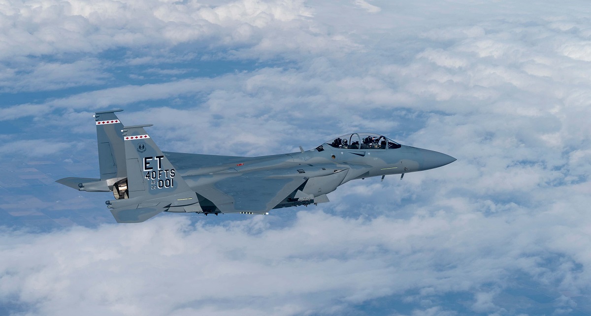 Indonesia va a comprar 24 cazas F-15EX Eagle II modernizados por un coste de 80-106 millones de dólares, a pesar de haber comprado Rafale y tener F-16, Su-27 y Su-30.