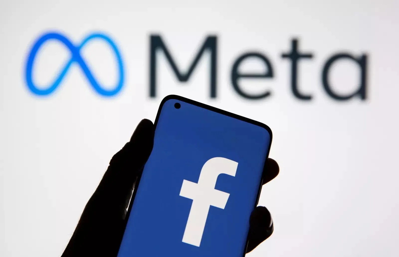 Meta reduce un 40% los precios de las suscripciones a Facebook e Instagram sin publicidad en la UE Meta reduce un 40% los precios de las suscripciones a Facebook e Instagram sin publicidad en la UE