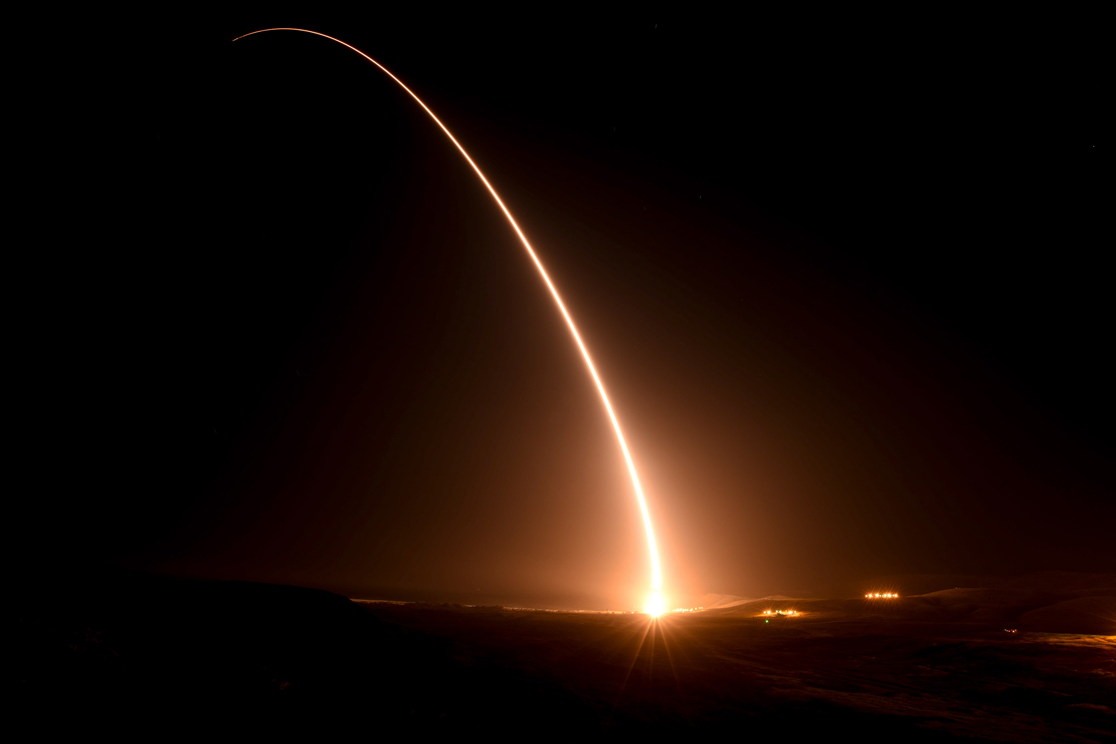 Estados Unidos prueba el misil balístico intercontinental Minuteman III para demostrar su capacidad de disuasión nuclear Estados Unidos prueba el misil balístico intercontinental Minuteman III para demostrar su capacidad de disuasión nuclear