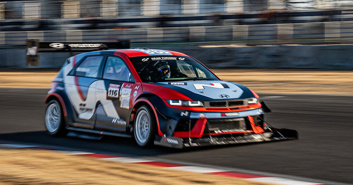 La velocidad de la luz: Hyundai IONIQ 5 N TA Spec en la carrera Tsukuba 2025. Hyundai IONIQ 5 N TA Spec: Listo para arrancarte los párpados en 'Attack Tsukuba 2025'.