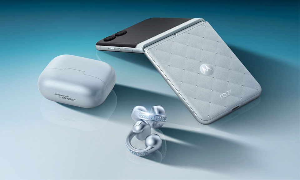 Conoce el Dúo Atractivo de Motorola: La Nueva Colección Razr y Moto Buds Loop Descubre la Última Obra Maestra de Motorola: Razr y Moto Buds Loop Presentados