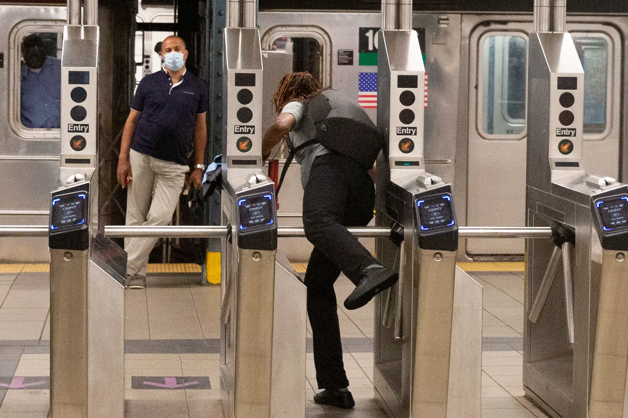 El metro de Nueva York utiliza inteligencia artificial para rastrear a los evasores de billetes El metro de Nueva York utiliza inteligencia artificial para rastrear a los evasores de billetes