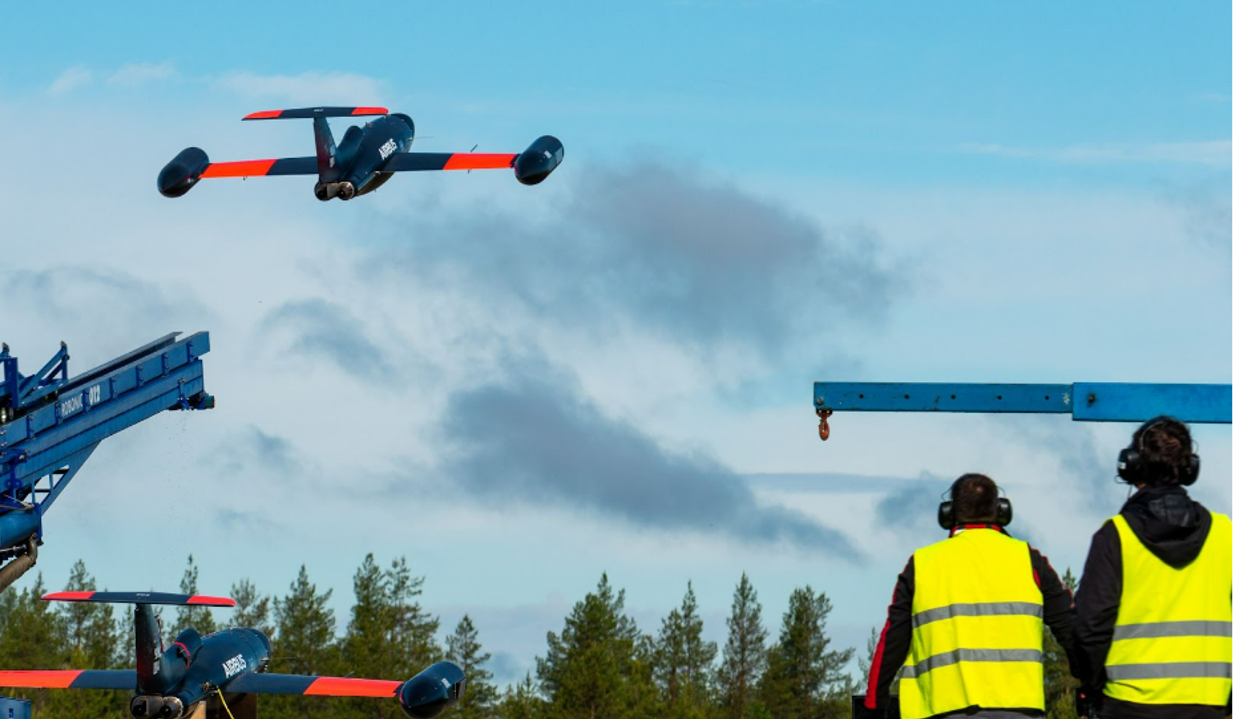 Alemania prueba el lanzamiento desde un avión de un dron de combate portador a distancia para un caza de sexta generación Alemania prueba el lanzamiento desde un avión de un dron de combate portador a distancia para un caza de sexta generación