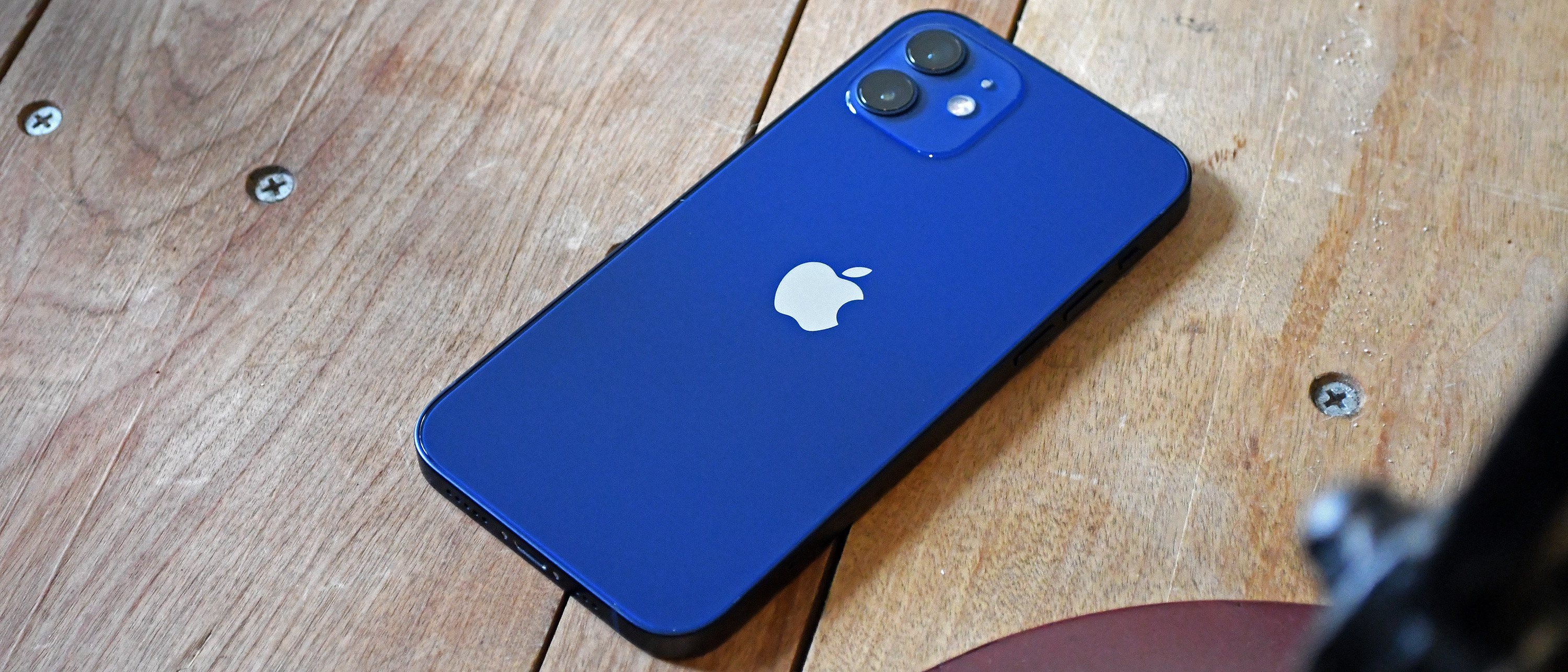 Cuatro modelos de Apple ingresaron al top 5 de teléfonos inteligentes más vendidos de 2021 Cuatro modelos de Apple ingresaron al top 5 de teléfonos inteligentes más vendidos de 2021