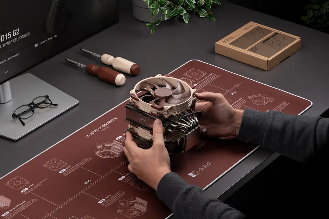 Noctua cumple 20 años — la empresa ha lanzado una superficie de juego de marca en esta ocasión Noctua cumple 20 años — la empresa ha lanzado una superficie de juego de marca en esta ocasión