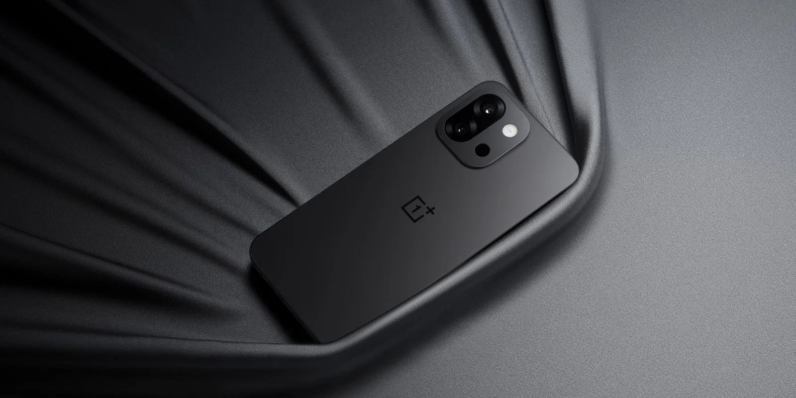 Detalles exclusivos sobre el color y la cámara del OnePlus 13T OnePlus 13T: Renders filtrados y un nuevo esquema de color