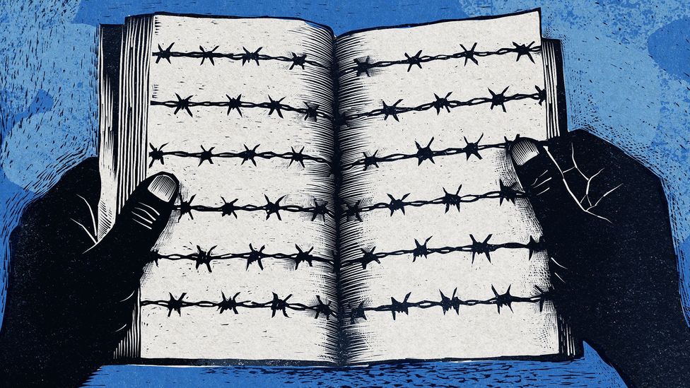 Un distrito escolar de Estados Unidos utiliza ChatGPT para decidir qué libros prohibir Un distrito escolar de Estados Unidos utiliza ChatGPT para decidir qué libros prohibir