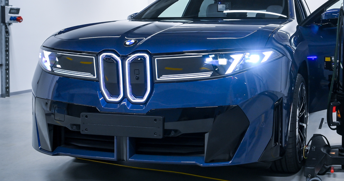 BMW iX3: El futuro eléctrico en acción
