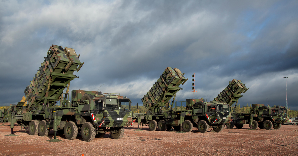 Oficial: Alemania ha entregado a Ucrania el segundo sistema de defensa antiaérea Patriot MIM-104 e interceptores de misiles Oficial: Alemania ha entregado a Ucrania el segundo sistema de defensa antiaérea Patriot MIM-104 e interceptores de misiles
