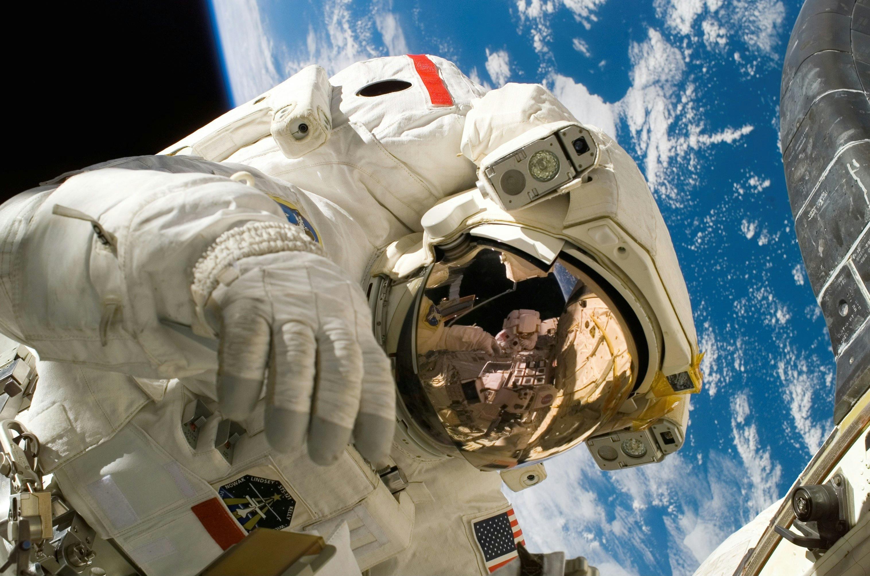 Los astronautas de la Crew-8 entran en cuarentena antes de despegar de la estación espacial 
