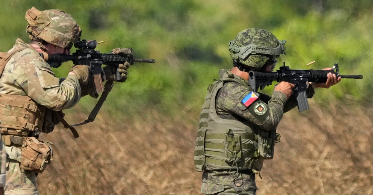 Filipinas seguirá forjando alianzas con diversas potencias a pesar de la presión china Filipinas seguirá forjando alianzas con diversas potencias a pesar de la presión china