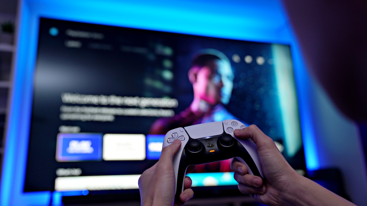 Según las filtraciones, los jugadores de PlayStation 5 dedican más tiempo a los proyectos para un jugador que a los multijugador Según las filtraciones, los jugadores de PlayStation 5 dedican más tiempo a los proyectos para un jugador que a los multijugador