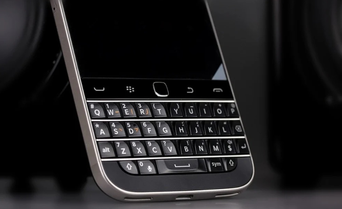 Redescubriendo el BlackBerry Classic Q20: Un guiño a la tecnología atemporal