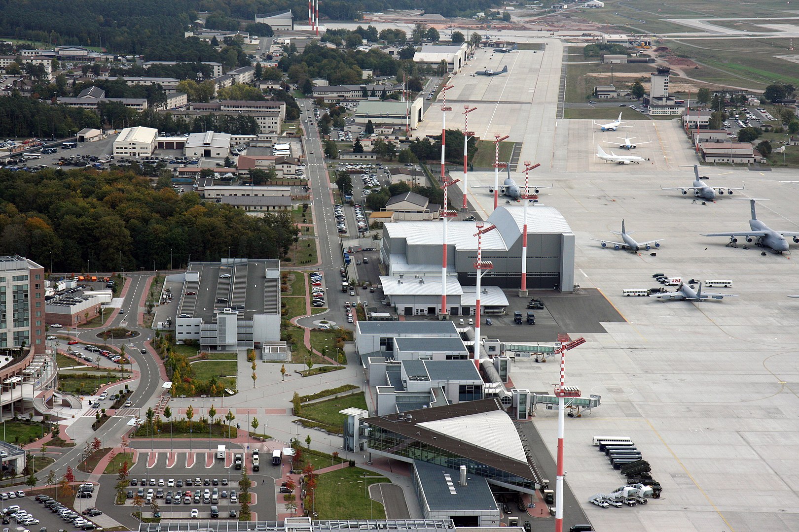 Ramstein: secretos de la mayor base de EE. UU. fuera de EE. UU. ¿Qué está ocurriendo en la base aérea de Ramstein? Noticias desde el corazón de la OTAN en Alemania