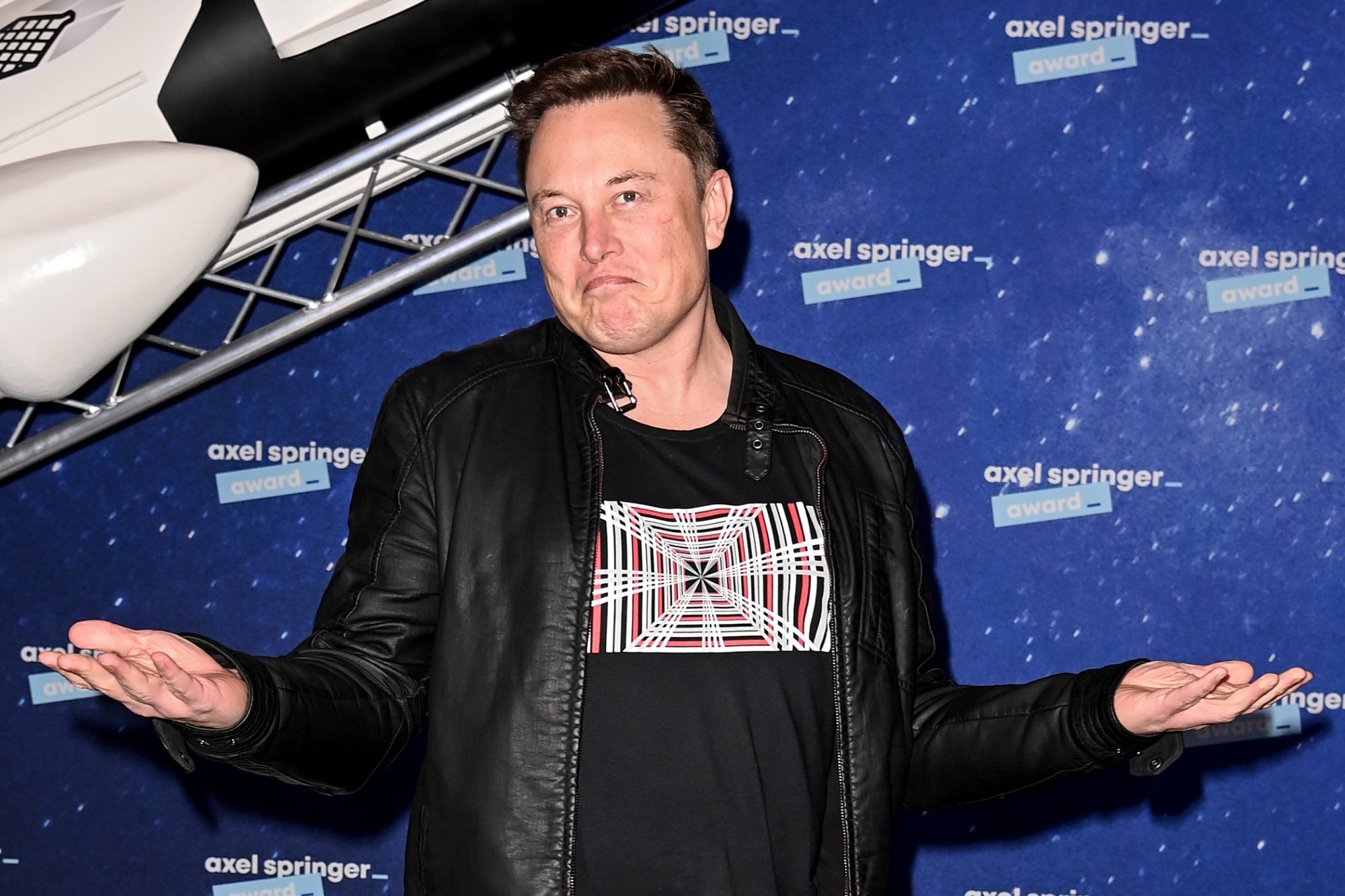 Elon Musk acusa a las startups de recopilación de datos de IA de imponer restricciones a la lectura de tuits Elon Musk acusa a las startups de recopilación de datos de IA de imponer restricciones a la lectura de tuits
