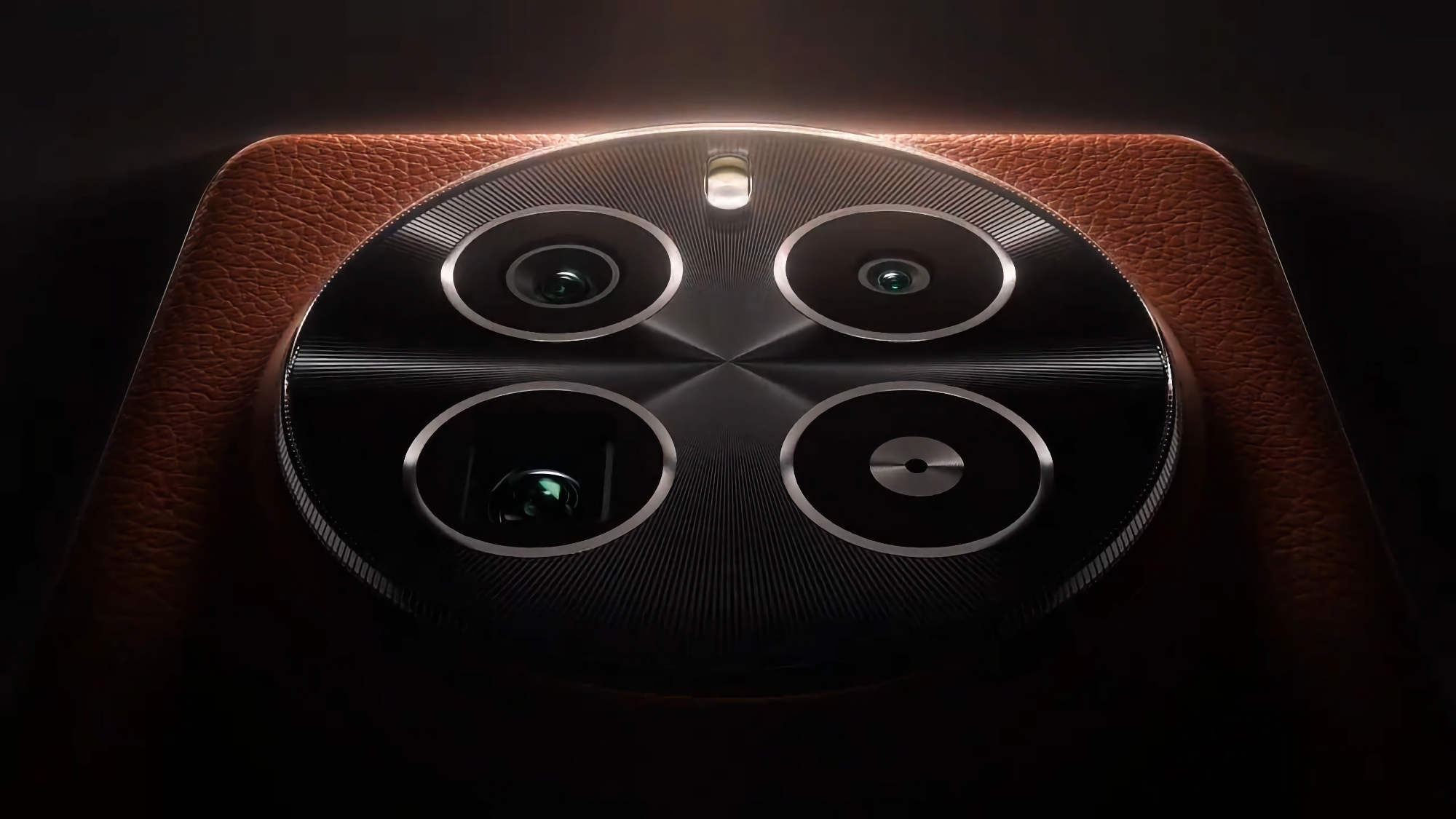 Gran cámara redonda y panel trasero de cuero: realme presenta el buque insignia realme GT 5 Pro Gran cámara redonda y panel trasero de cuero: realme presenta el buque insignia realme GT 5 Pro