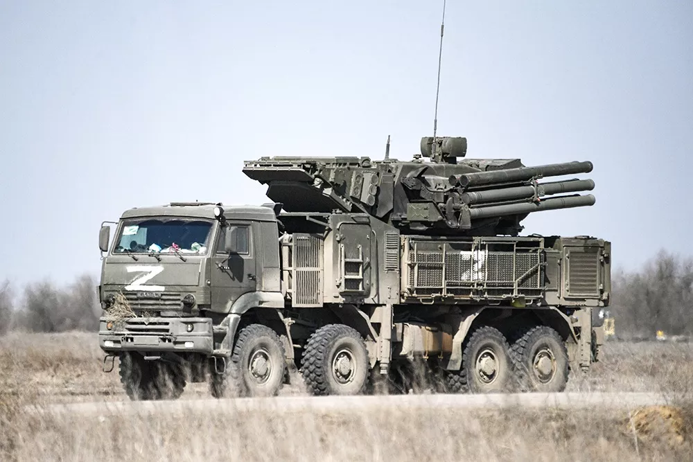 Las Fuerzas Armadas ucranianas destruyen un sistema de misiles antiaéreos SA-22 Greyhound valorado en 15 millones de dólares Las Fuerzas Armadas ucranianas destruyen un sistema de misiles antiaéreos SA-22 Greyhound valorado en 15 millones de dólares