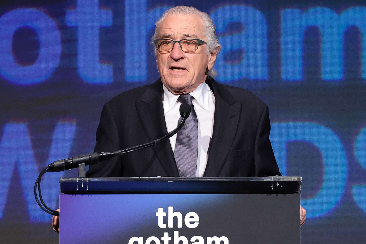 Robert De Niro acusó a Apple de censurar su discurso en la entrega de premios Robert De Niro acusó a Apple de censurar su discurso en la entrega de premios