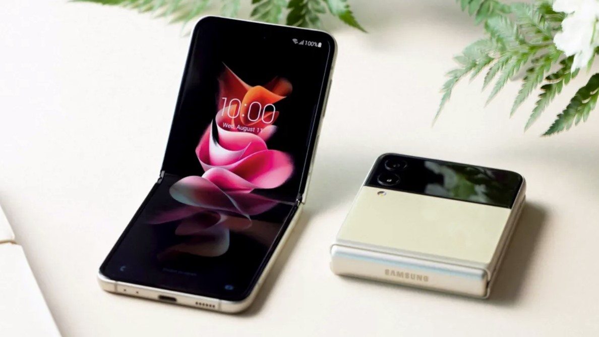 Samsung envió casi 10 millones de teléfonos plegables el año pasado Samsung envió casi 10 millones de teléfonos plegables el año pasado