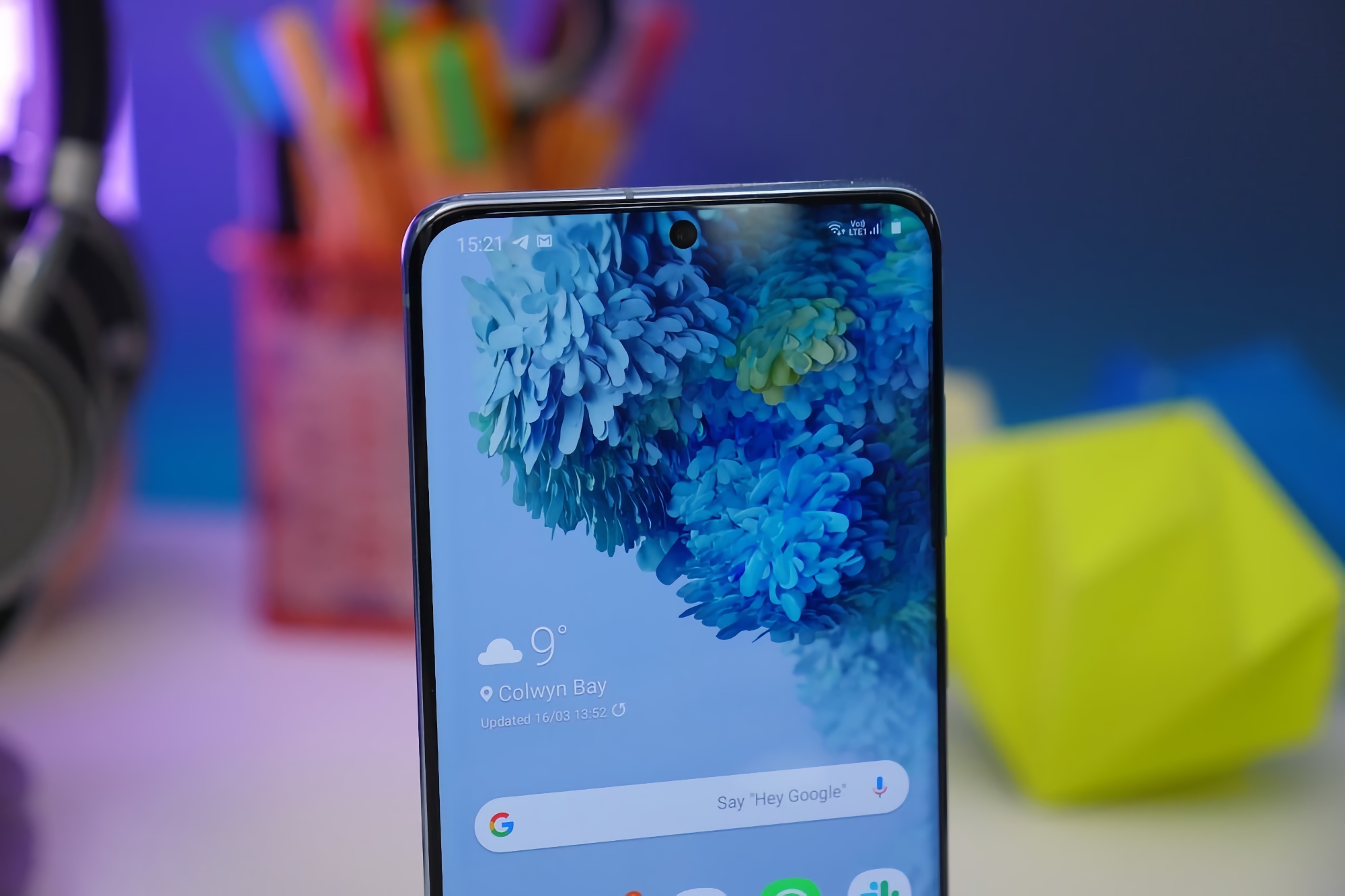 Los selfies no mejorarán: el Samsung Galaxy S22 tendrá la misma cámara frontal que el Galaxy S21 y el Galaxy S20 Los selfies no mejorarán: el Samsung Galaxy S22 tendrá la misma cámara frontal que el Galaxy S21 y el Galaxy S20