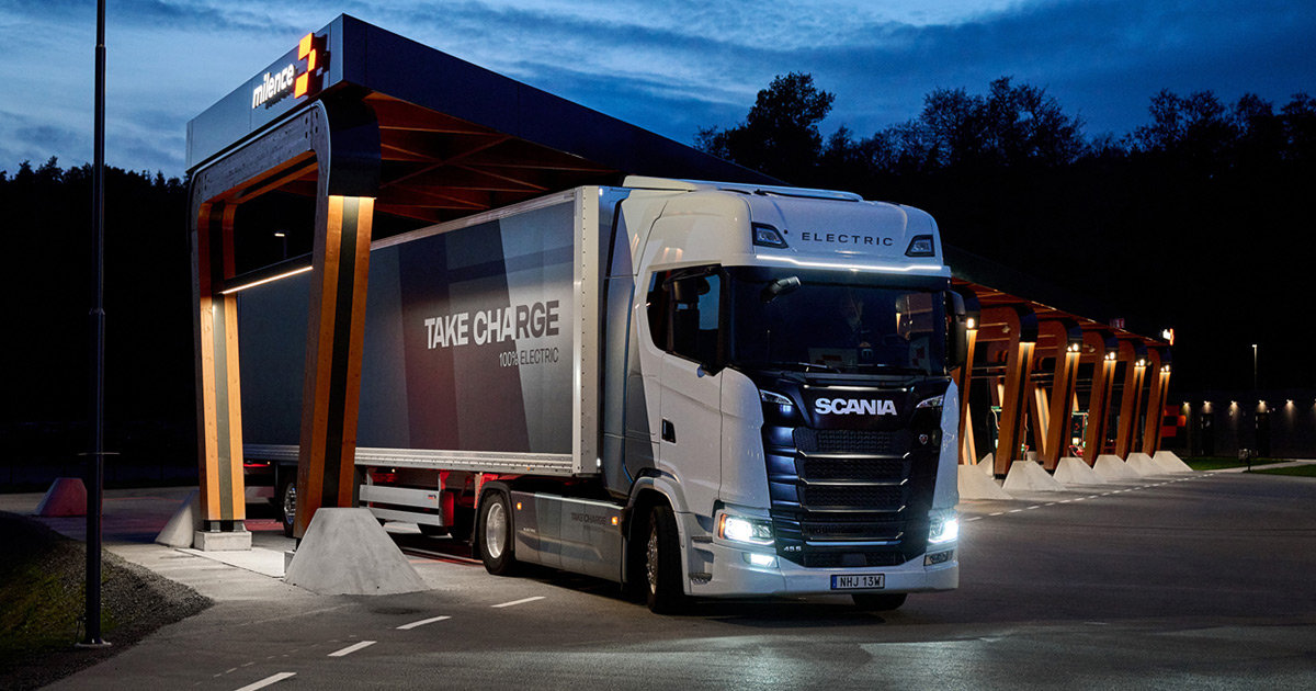 Ecomovilidad en acción: detalles del primer camión eléctrico de Scania Camión eléctrico de Scania: una revolución en el mundo del transporte