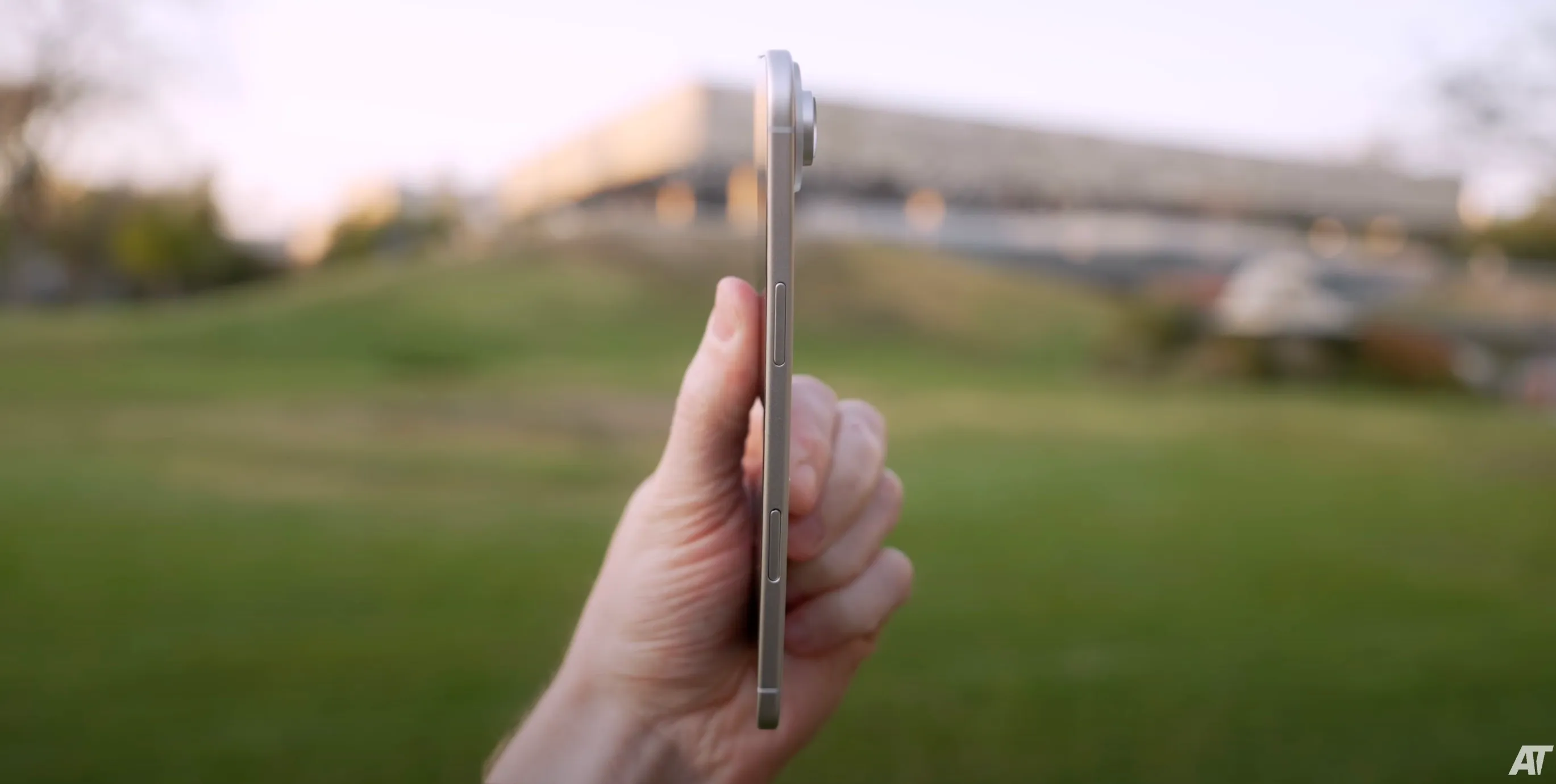 ¿Ruptura o evolución?: revisión de prototipos del iPhone 17 Primera reunión con el iPhone 17: ¡Los nuevos prototipos son impresionantes!