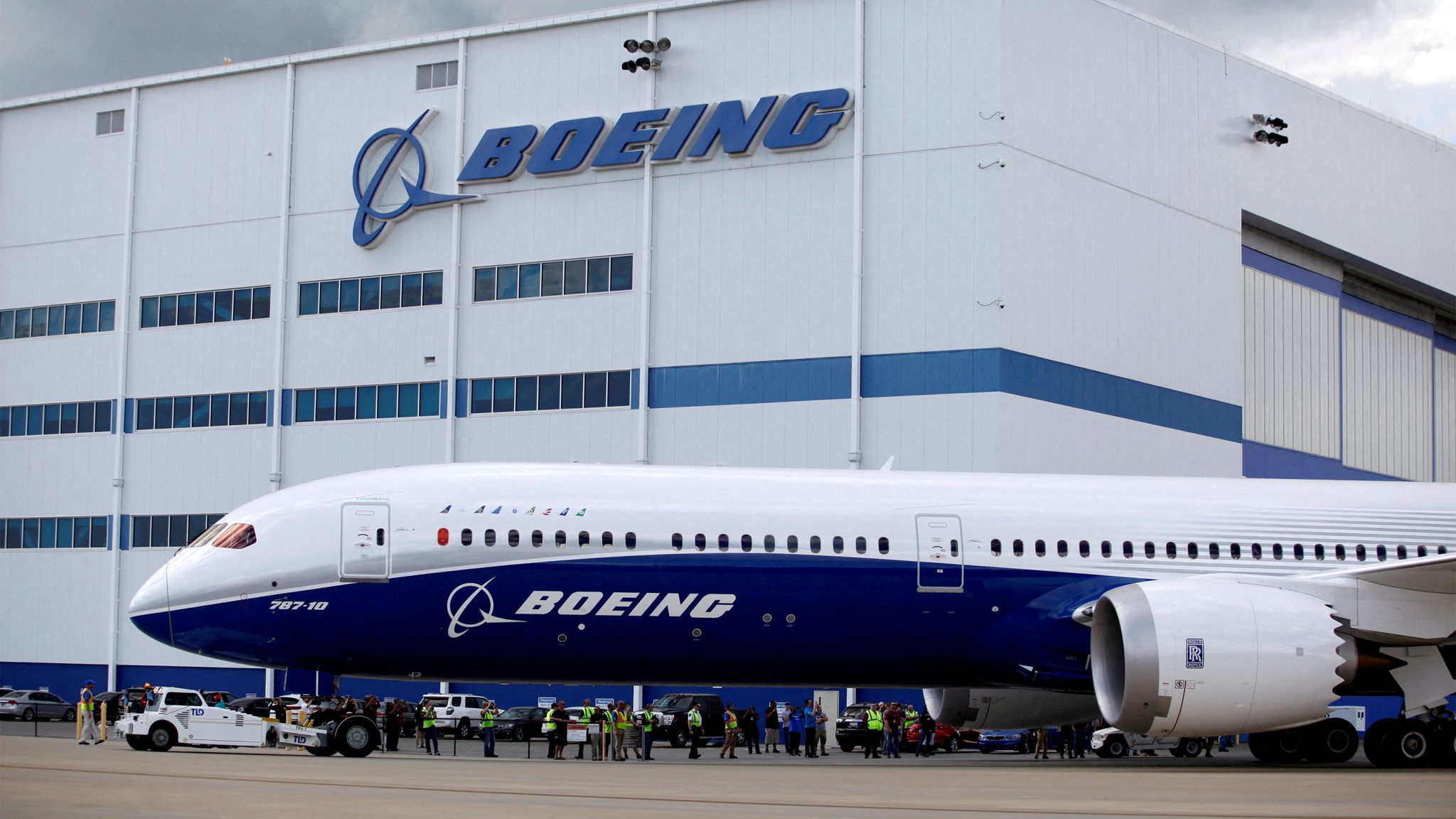 Boeing recorta 17.000 empleos en medio de huelgas y dificultades financieras Boeing recorta 17.000 empleos en medio de huelgas y dificultades financieras