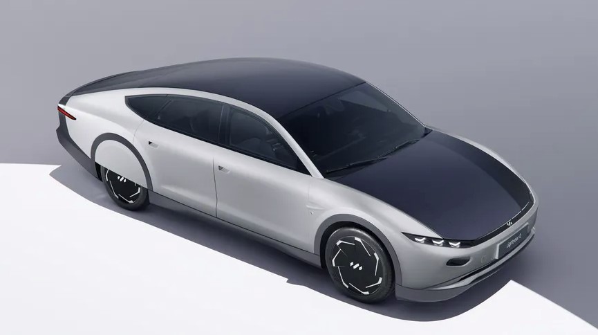 El EV Lightyear 0 con energía solar está disponible para preordenar