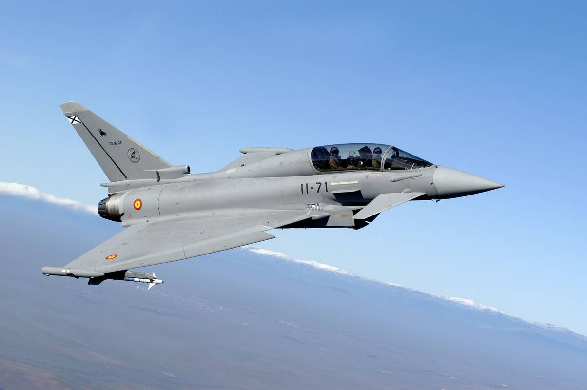 Los cazas españoles Eurofighter Typhoon en Estonia se ponen en alerta para interceptar aviones rusos Los cazas españoles Eurofighter Typhoon en Estonia se ponen en alerta para interceptar aviones rusos