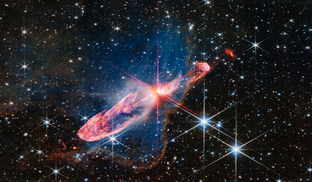 James Webb tomó una fotografía de dos estrellas a 1.470 años luz de la Tierra que están en proceso de formación James Webb tomó una fotografía de dos estrellas a 1.470 años luz de la Tierra que están en proceso de formación