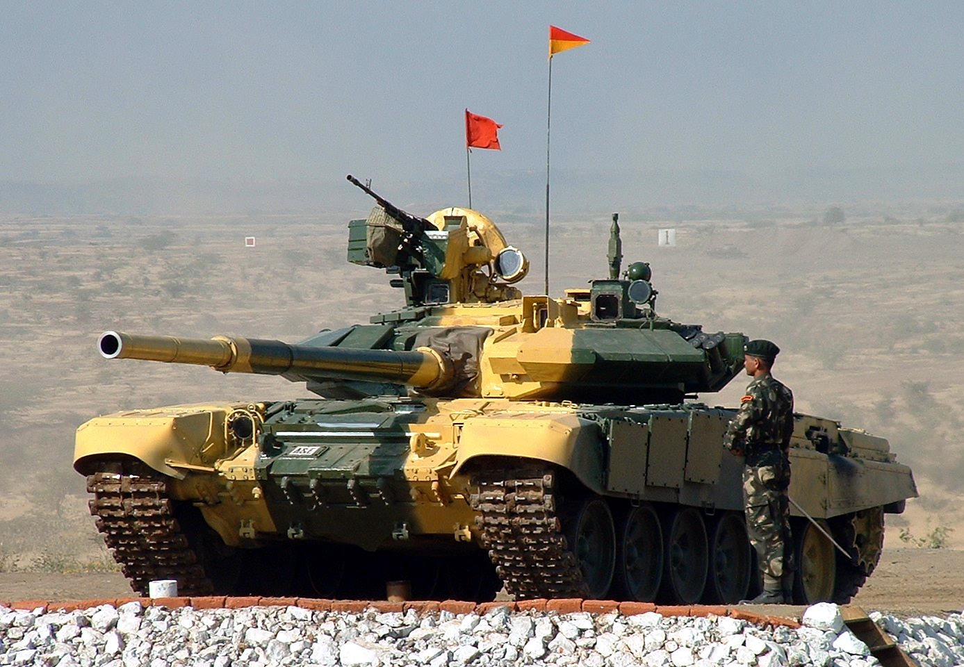 T-90 Made in India: ¿qué ha cambiado en el símbolo del equipamiento militar? Tanque T-90 de la India: una nueva etapa en la evolución de los vehículos de combate