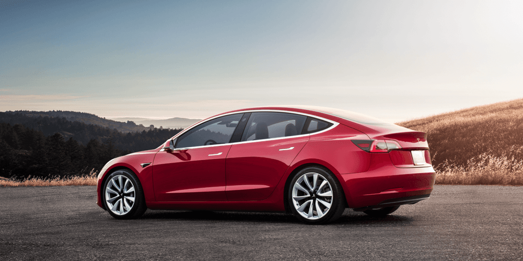 Tesla no dejó ninguna oportunidad a sus competidores: las ventas de coches eléctricos en EE.UU. se dispararon un 44% en un año Tesla no dejó ninguna oportunidad a sus competidores: las ventas de coches eléctricos en EE.UU. se dispararon un 44% en un año