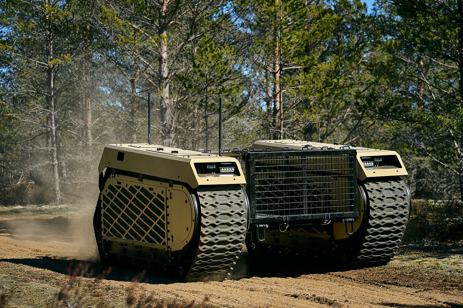 THeMIS V5: Un salto tecnológico en el campo de los vehículos terrestres no tripulados Explorando la 5ª Generación: El futuro de THeMIS UGV se desvanece