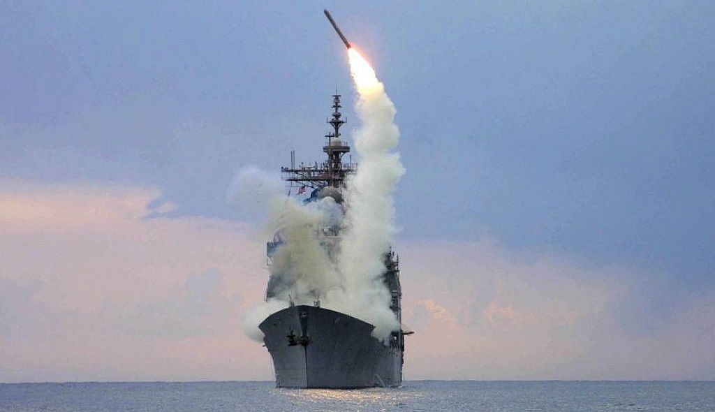 Australia gastará 1.300 millones de dólares en la compra de más de 200 misiles de crucero Tomahawk Block IV y Block V con un alcance de 1.500 km para destructores de la clase Hobart. Australia gastará 1.300 millones de dólares en la compra de más de 200 misiles de crucero Tomahawk Block IV y Block V con un alcance de 1.500 km para destructores de la clase Hobart.