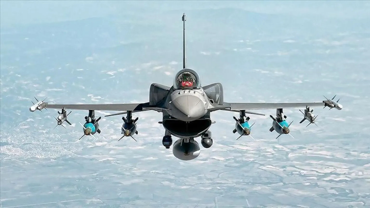 Los últimos enfoques ucranianos de modernización: El F-16 turco en el punto de mira